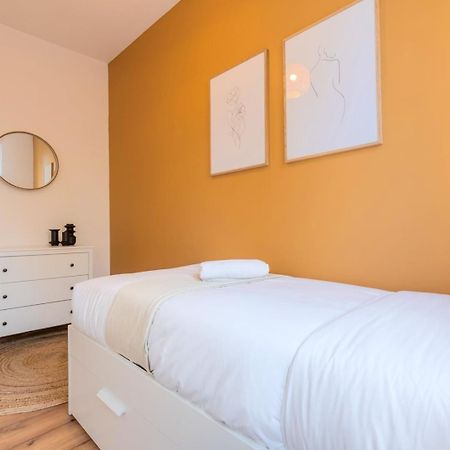 Modern, Quiet 3-Bedroom Apartment With Parking Marcq-en-Baroeul Ngoại thất bức ảnh