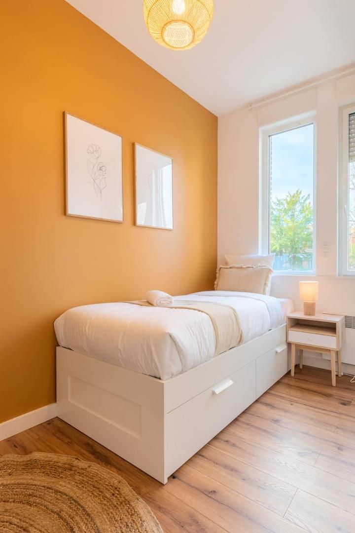 Modern, Quiet 3-Bedroom Apartment With Parking Marcq-en-Baroeul Ngoại thất bức ảnh
