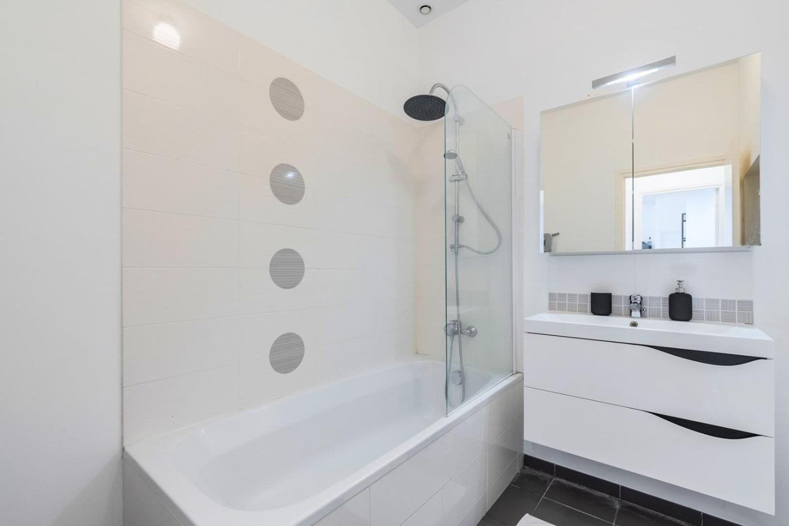 Modern, Quiet 3-Bedroom Apartment With Parking Marcq-en-Baroeul Ngoại thất bức ảnh